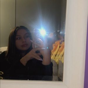 Meet your Posher, Michelle